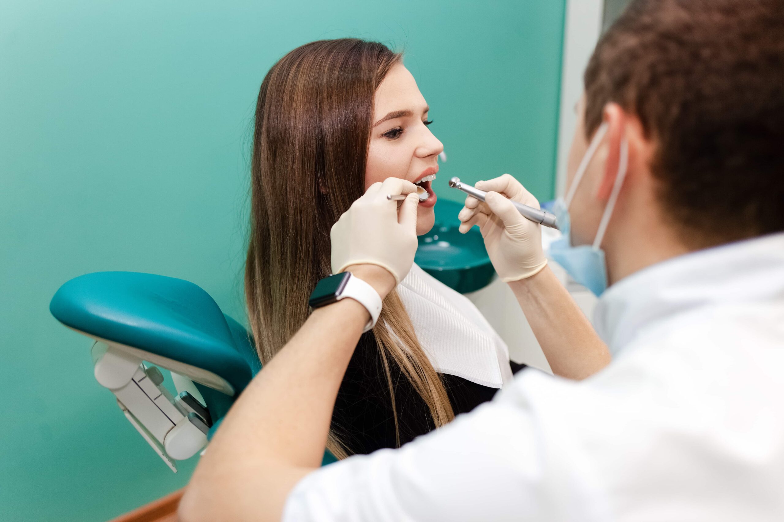 Featured image for “Dental Implants vs. Bridges: Which Is Right for Your Missing Tooth?”
